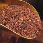 Boire du thé rooibos, quels bénéfices pour la santé